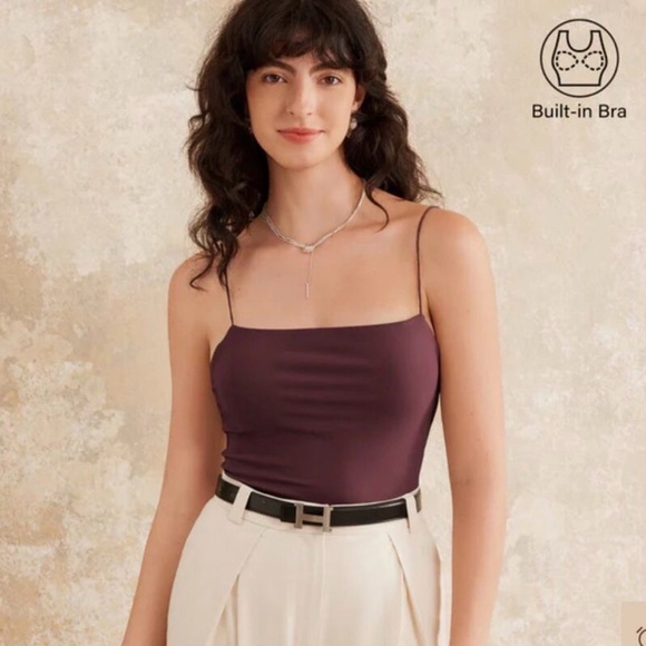 OGL Tops - NWT OGL Essential Spaghetti Strap Cropped Airy Brami Tank Top Sz S Built in Bra